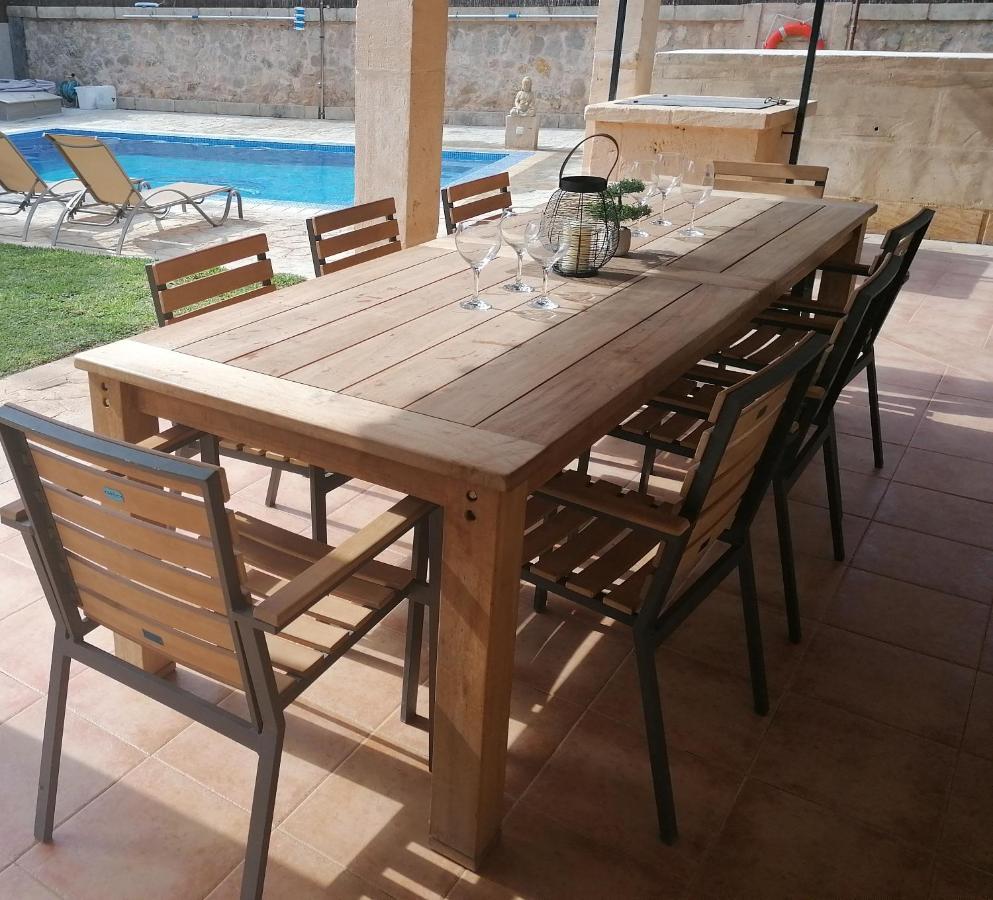 Villa Lara Sa Pobla Exteriör bild