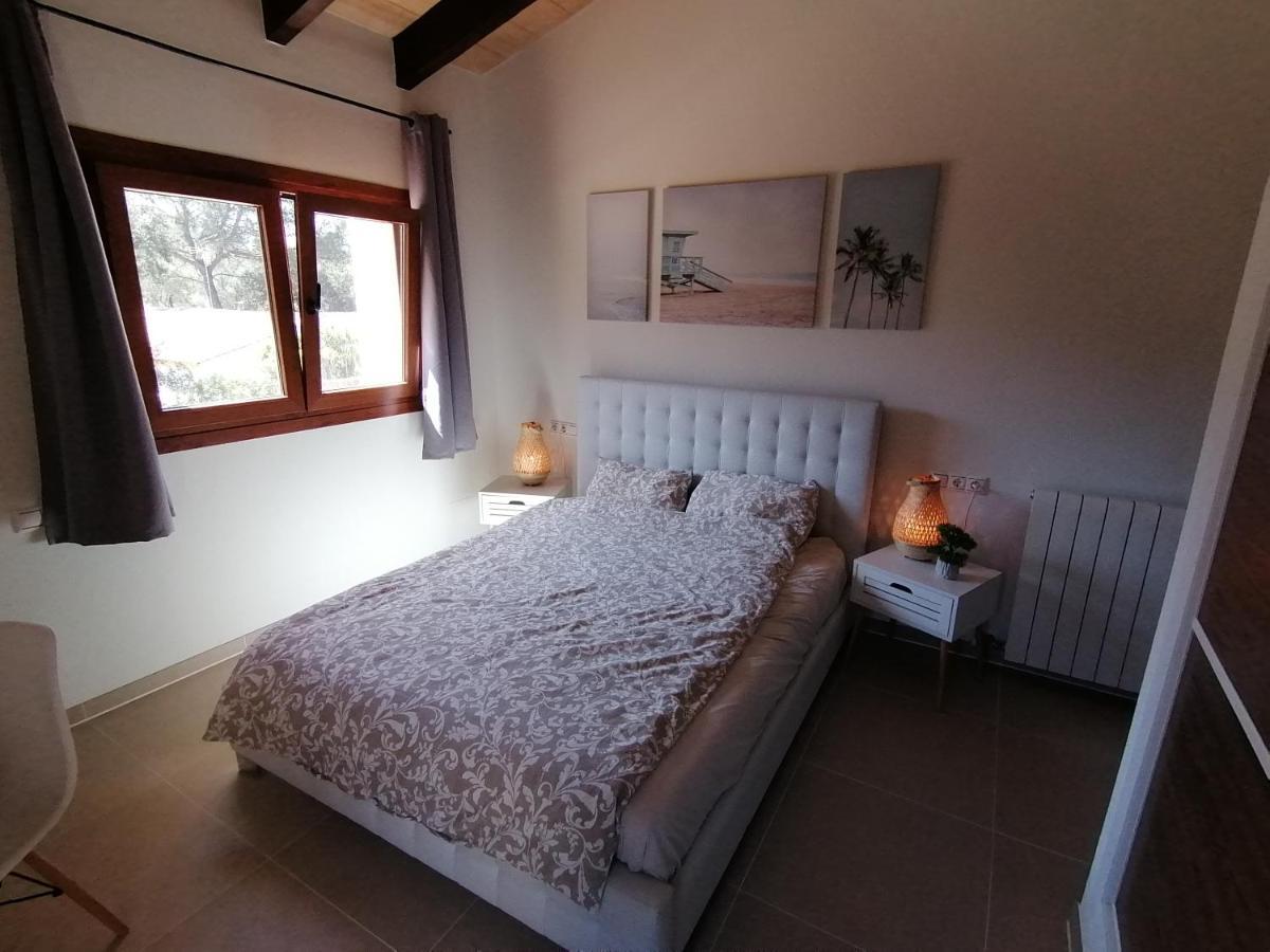 Villa Lara Sa Pobla Exteriör bild