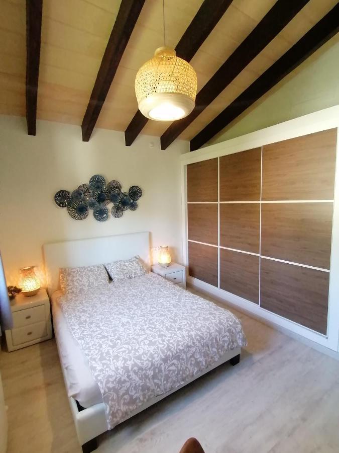 Villa Lara Sa Pobla Exteriör bild
