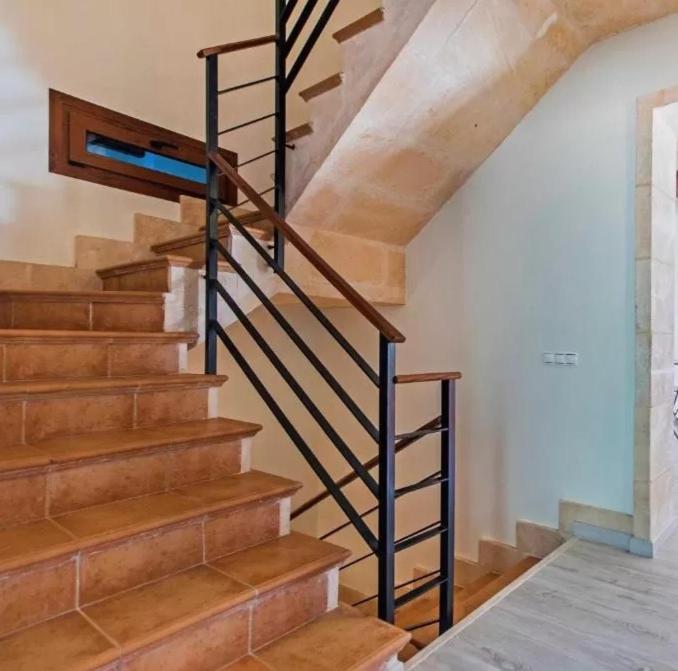 Villa Lara Sa Pobla Exteriör bild